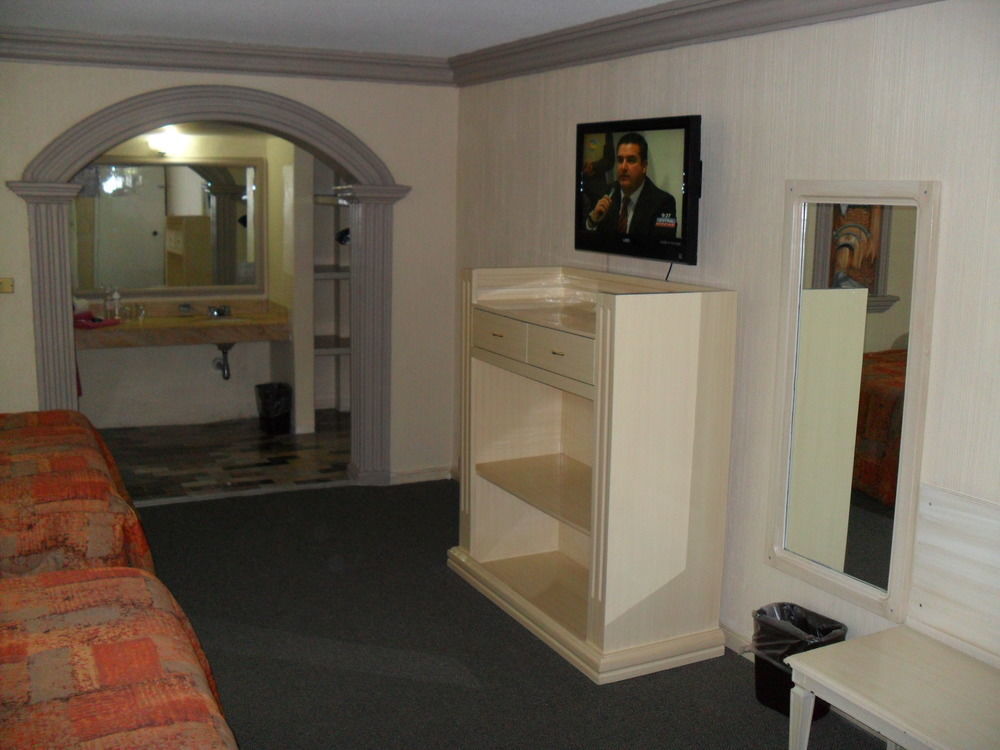 Hotel Flamingo Irapuato Buitenkant foto