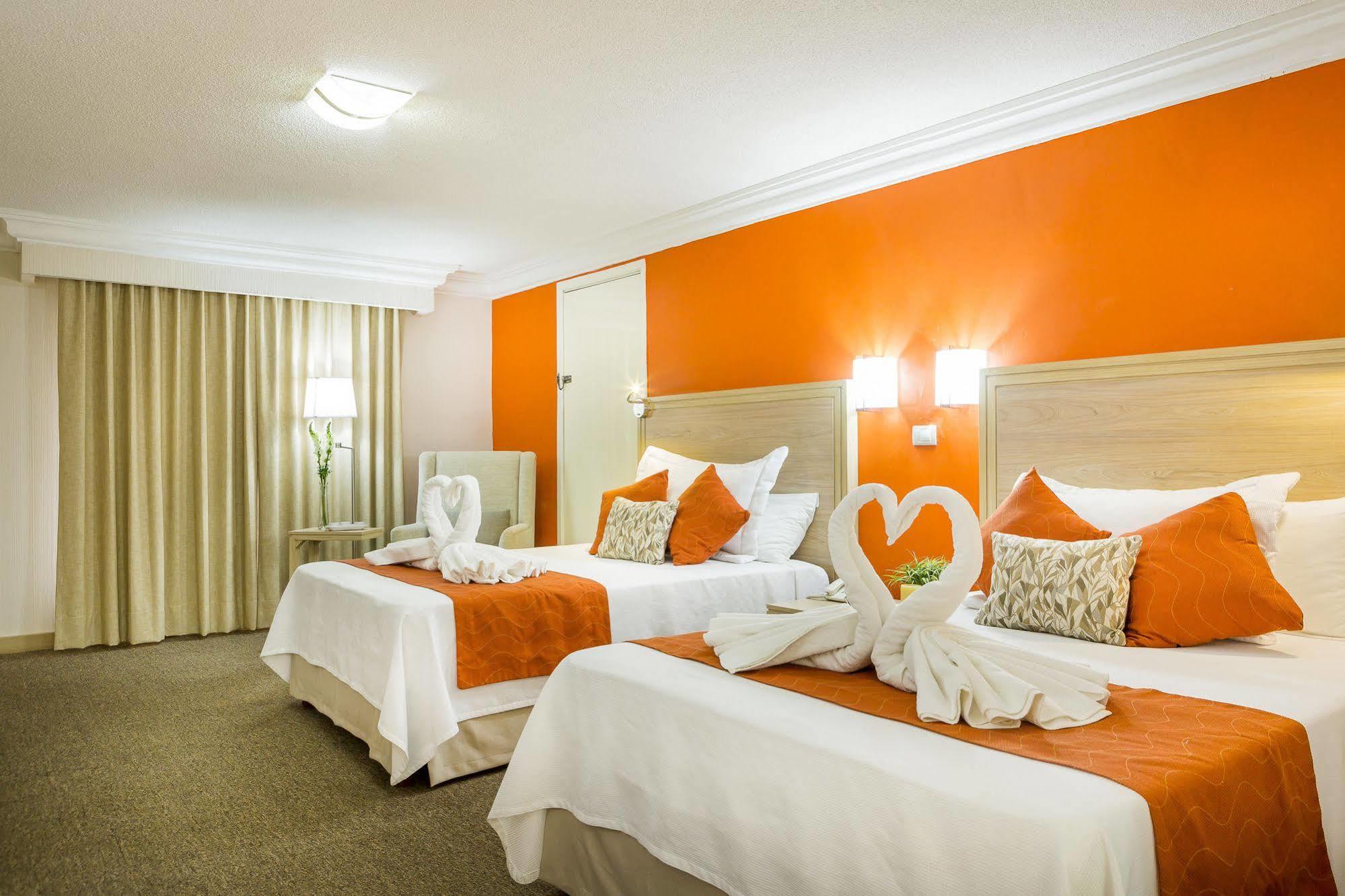 Hotel Flamingo Irapuato Buitenkant foto